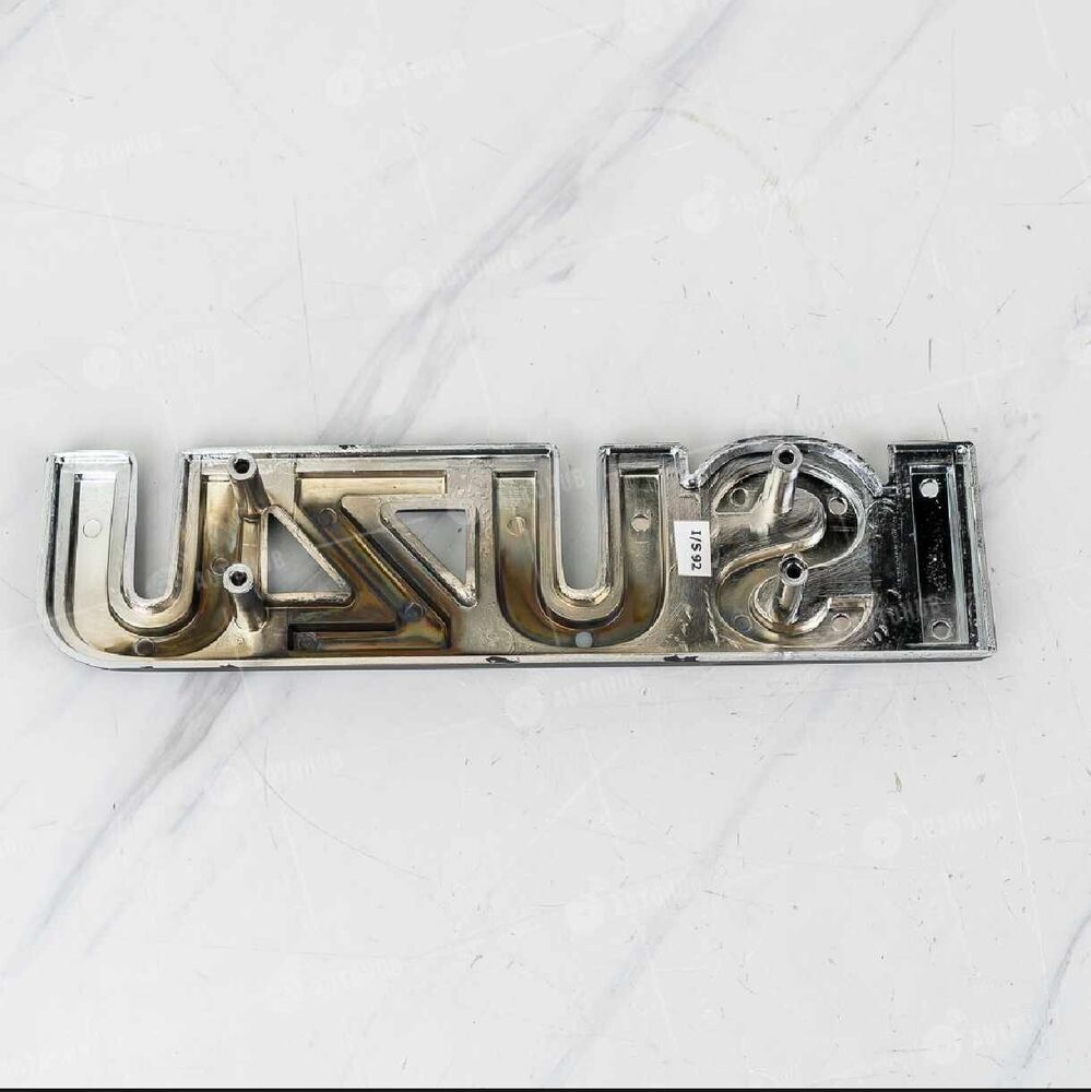 ISUZU SILVER FRONT LOGO EMBLEM BADGE FOR ISUZU TFR 1989-2001