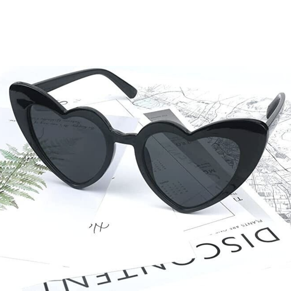 Women LOVE Heart Shaped Sunglasses Retro Gradient Color Lens Eye Glasses