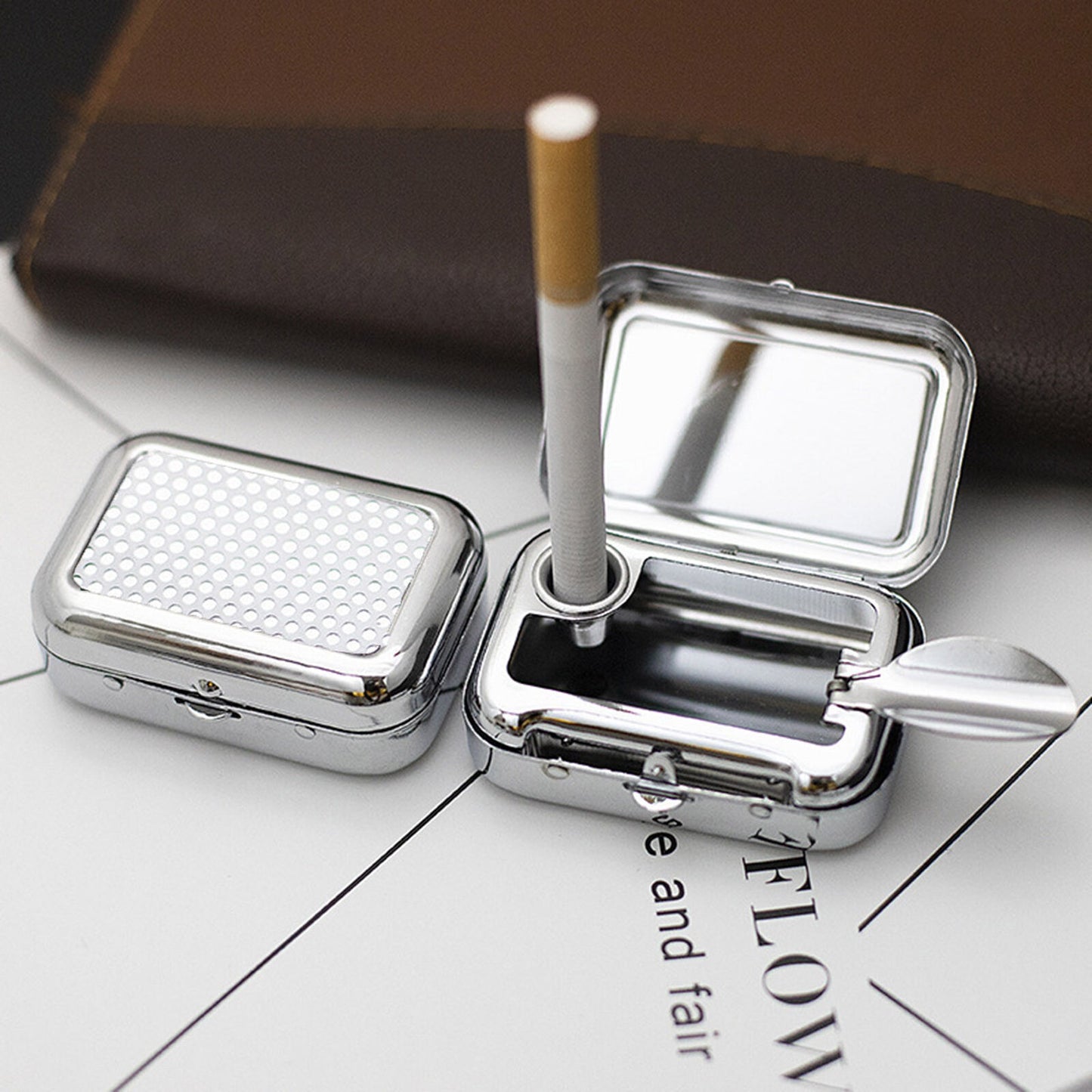 Portable Ashtray Stainless Steel Pocket Ashtray Mini Ashtray with Lid Cigaretbe