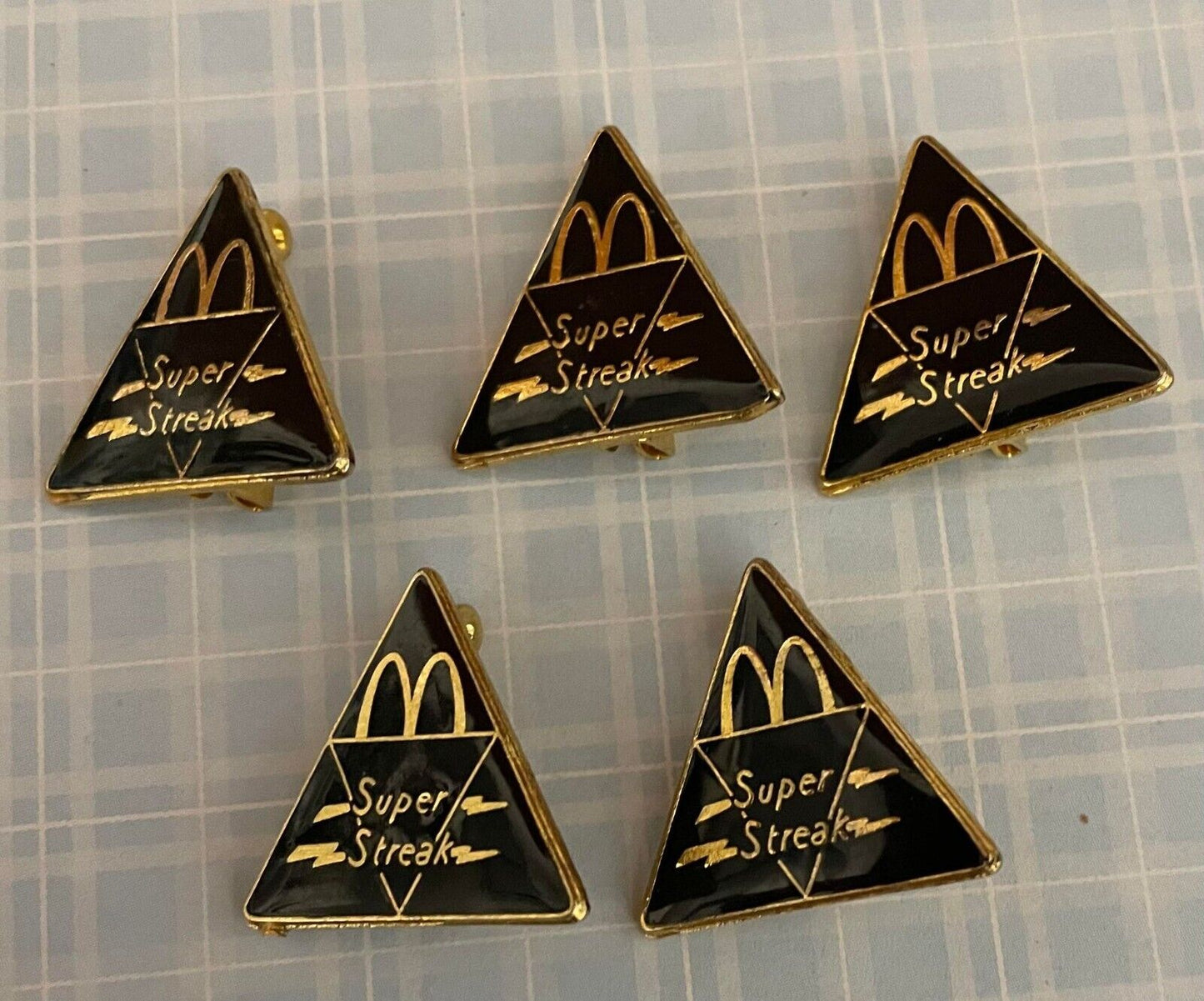 5x VINTAGE Mcdonalds crew pin badges badge Super Streak