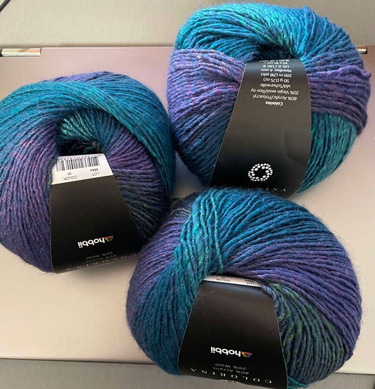 HOBBII Colorina 80% Acrylic 20% wool 3 x 50g balls free post dreamworld